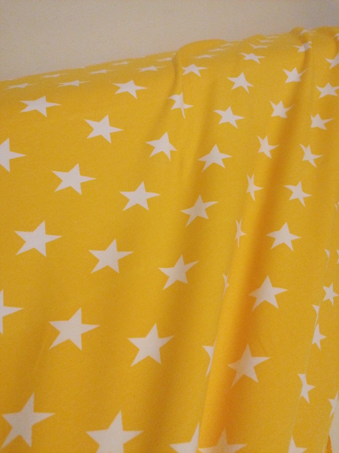 Tähti-trikoo, KELTAINEN