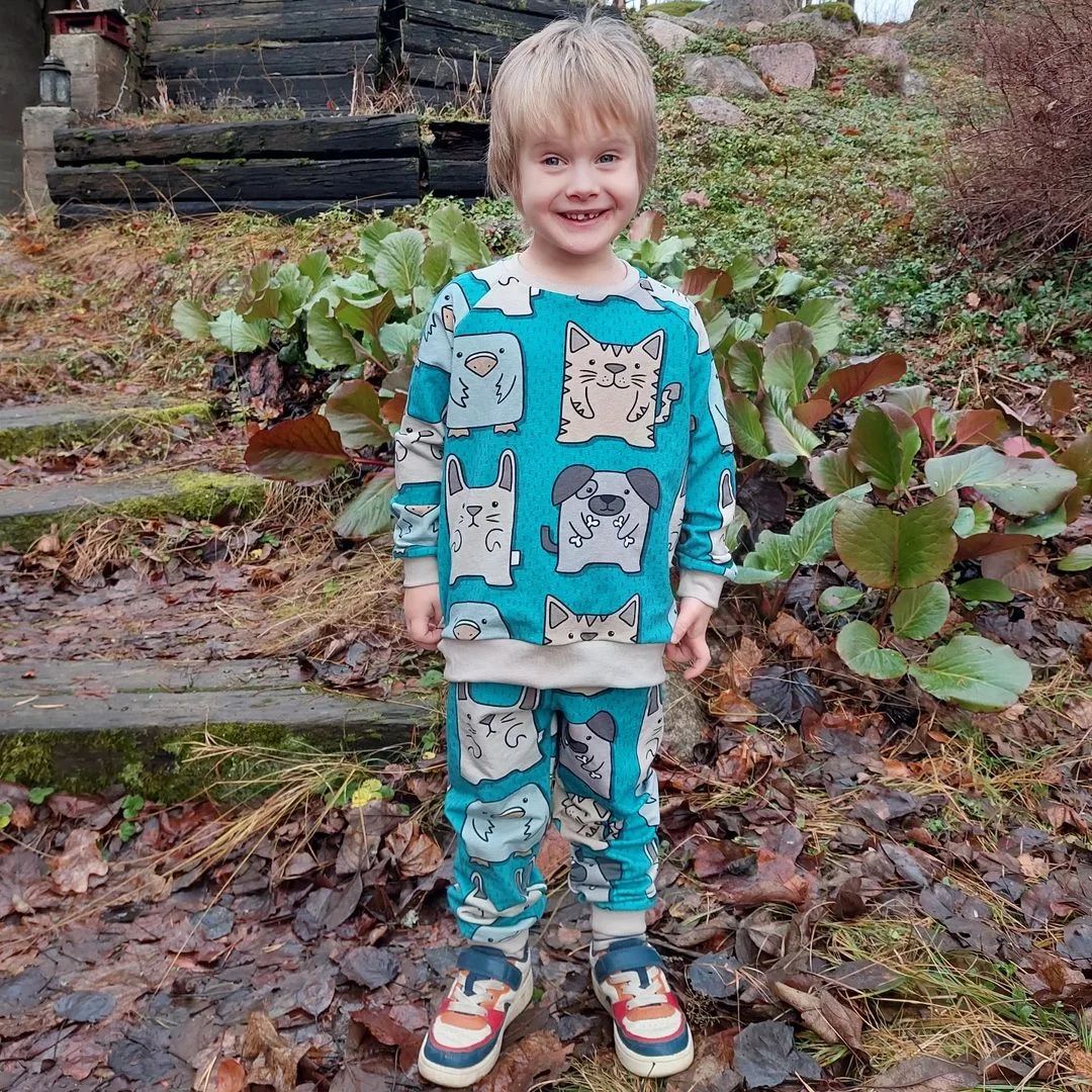 CUTEMALS, turkoosi joustocollege