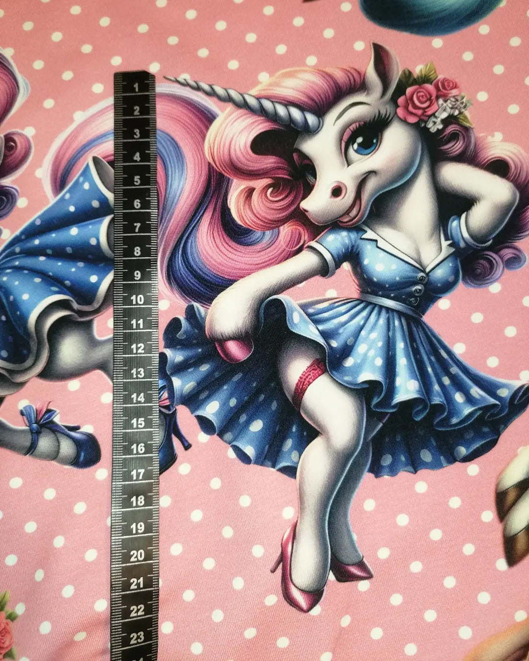 PIN-UP UNICORN, vaaleanpunainen trikoo