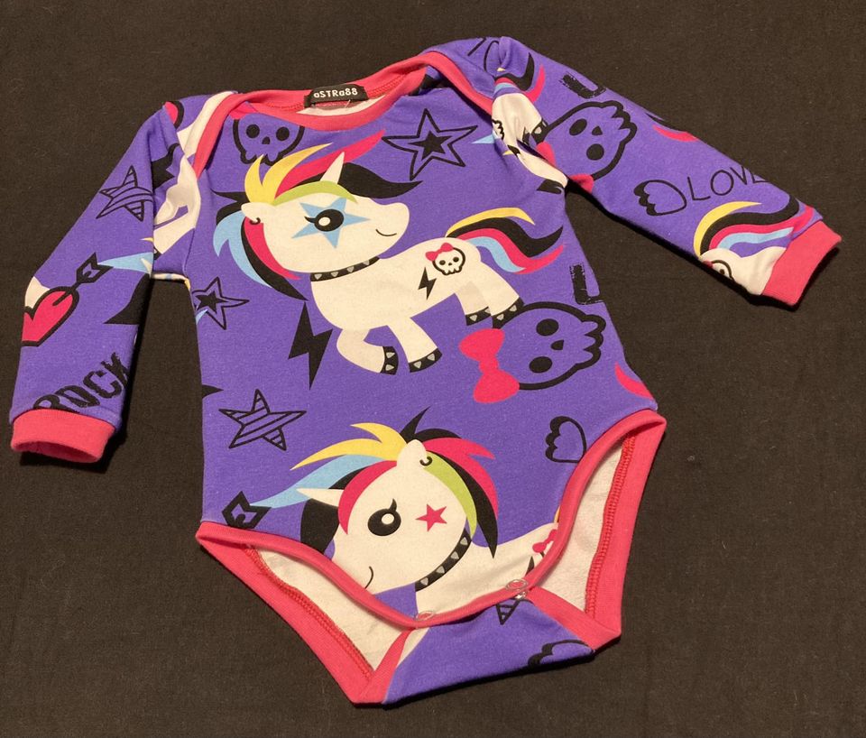 UNICORNS ROCK, joustocollege