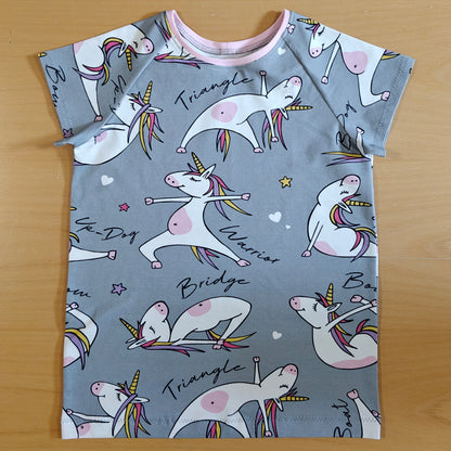 YOGA UNICORN, trikoo