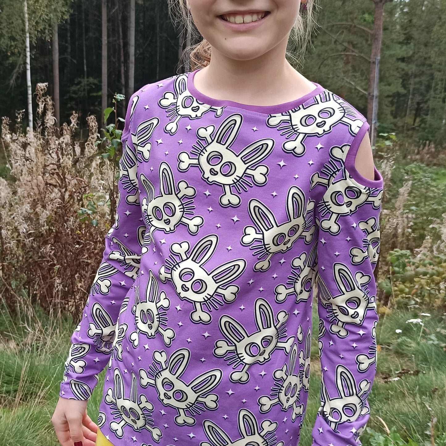 BUNNY SKULL, lila trikoo