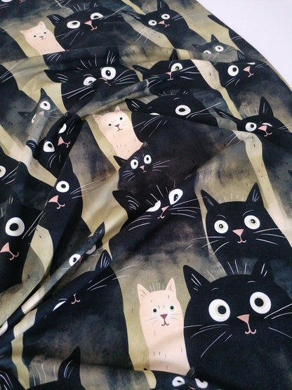 YLLÄTTYNEET KISSAT, joustocollege