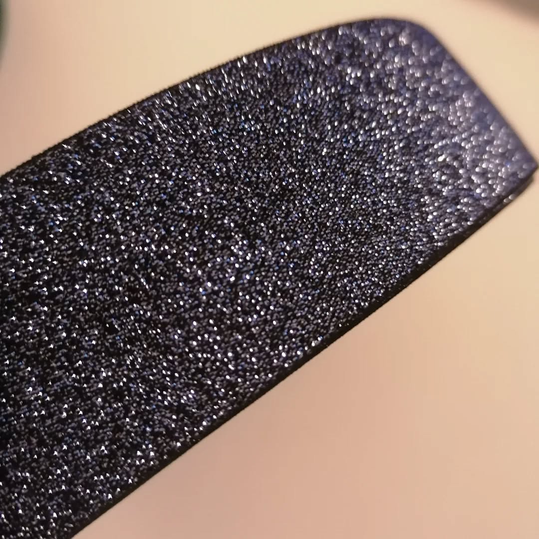 GLITTER BOKSERIKUMINAUHA - eri värejä