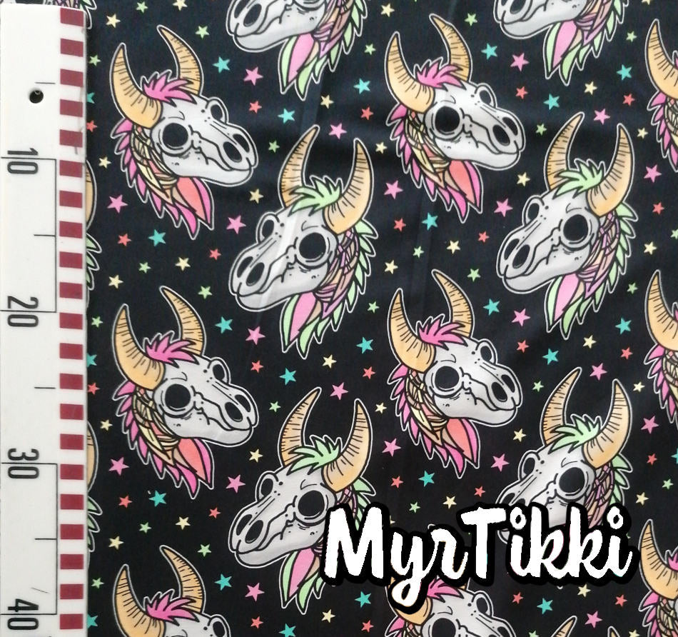 BULL SKULL trikoo