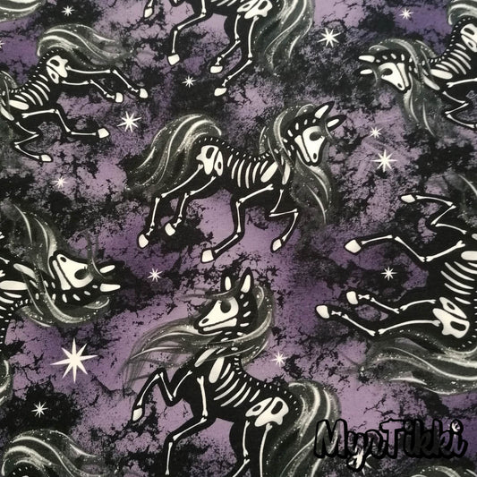 SKELETON PONY trikoo