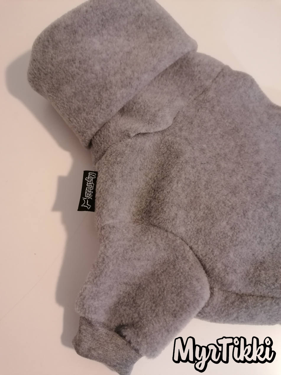 IHAN VAAN HARMAA fleecehaalari